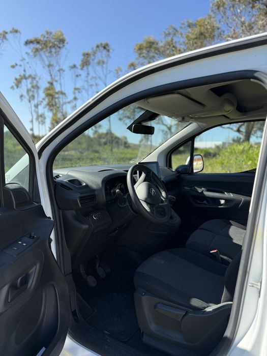 Opel Combo E Cargo 1.5 130cv de ano 2021