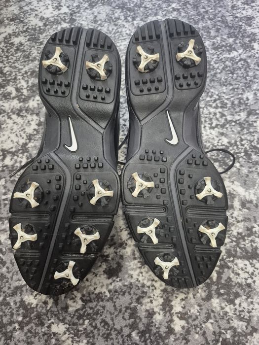 Кросівки Nike для гольфу,