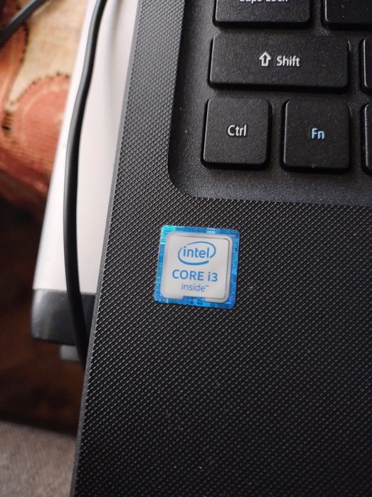 Laptop na sprzedaż E5 15 8g ram