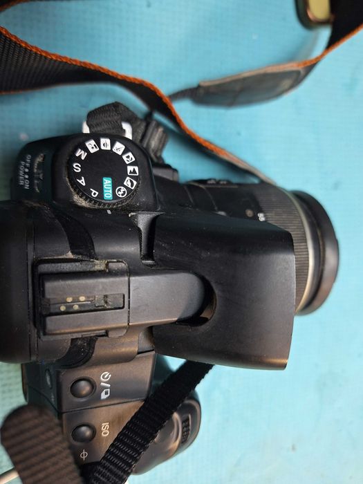 Фотоапарат Sony Alpha DSLR-A200