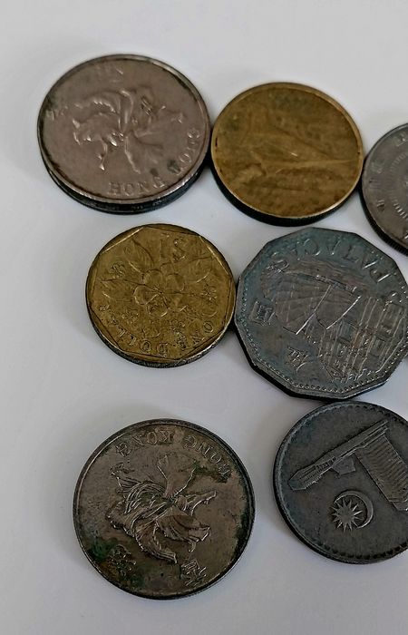 Lote de 8 moedas antigas vários países