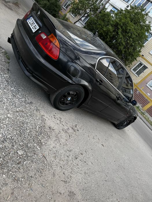 Продам BMW e46 2.0 бензин