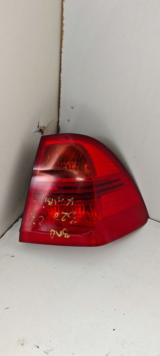 BMW SERIA 3 E91 2007 rok PRAWA Lampa prawy tył