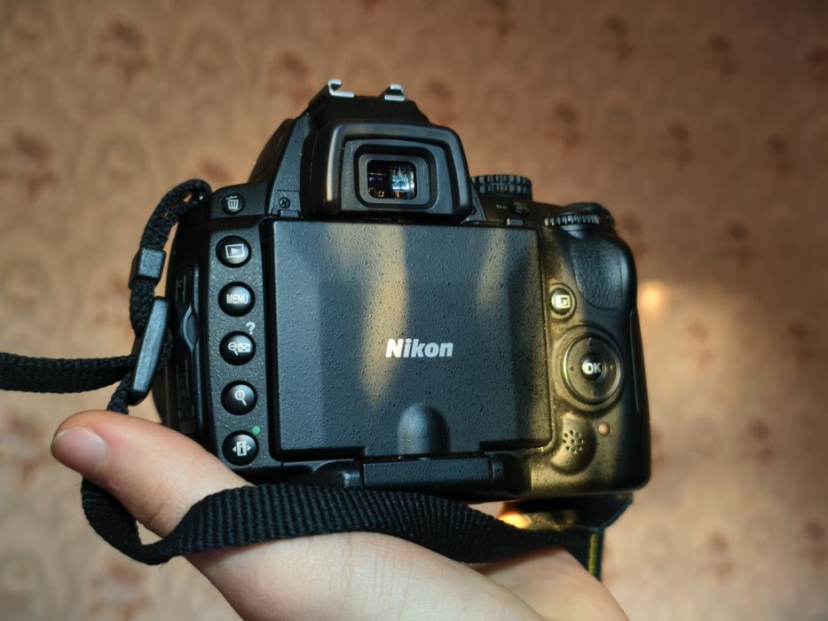 Ідеальний Nikon D5000 + 18-55mm. Пробіг всього 5 тис! Повний комплект