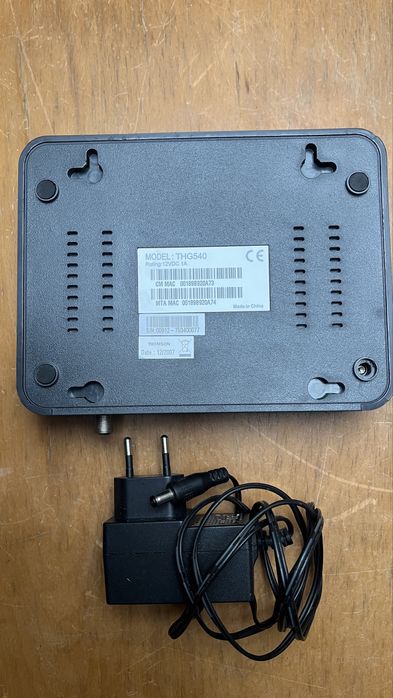 Router Thomson modelo THG