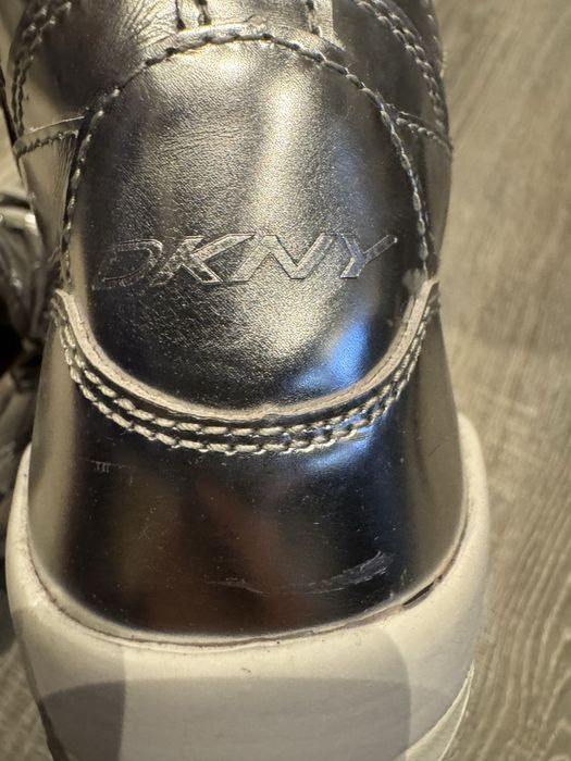 DKNY tenis Bota Metalizado Novos mulher