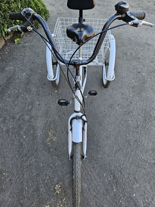 Rower trzykołowy trójkołowy Ridgeyard 24 biały