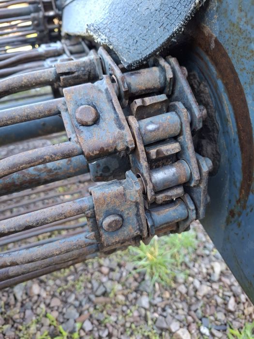 Kopaczka elewatorowa sadzarka