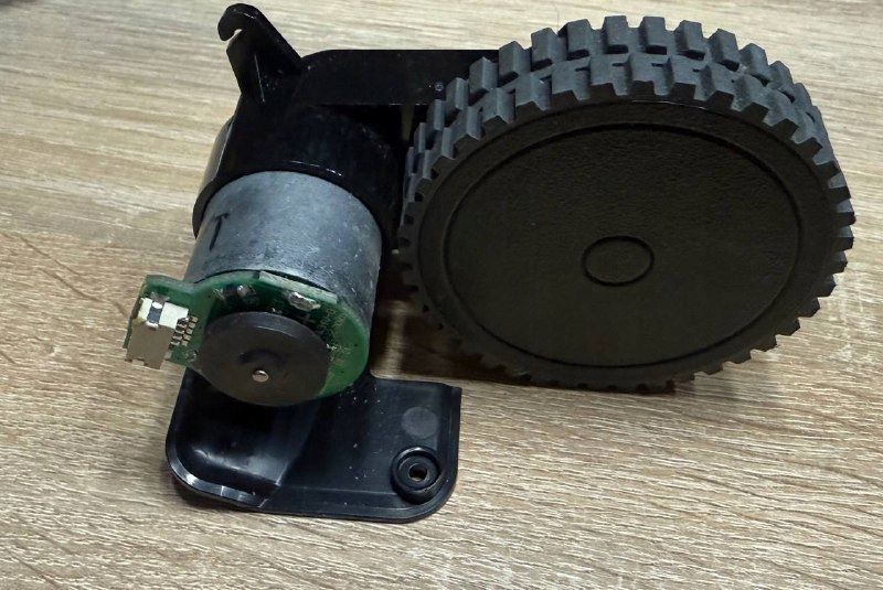 Koło lewe do robot sprzątający vactidy