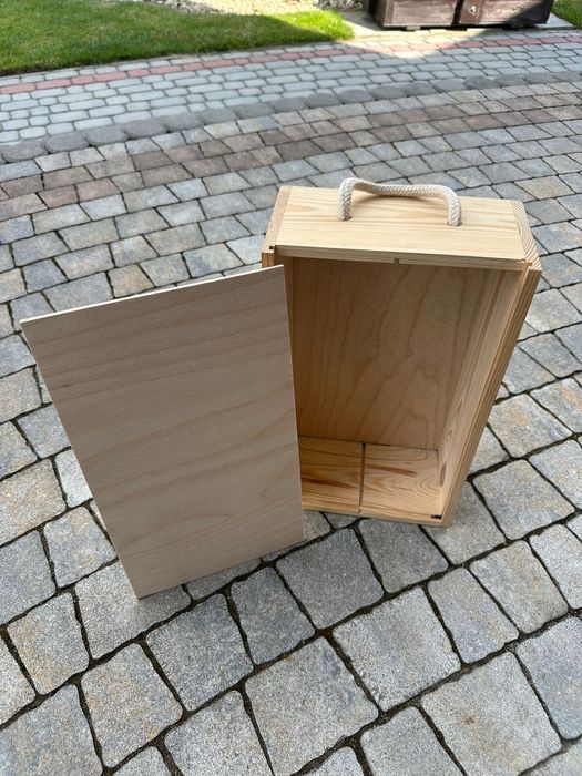 Skrzynka prezentówka o wym 35x20x10cm
