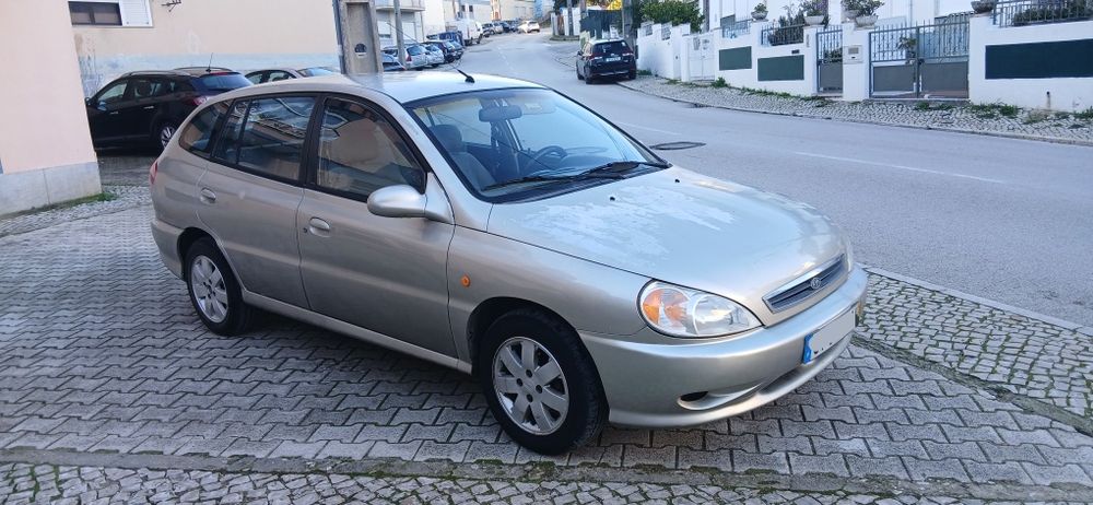 Kia rio impecável