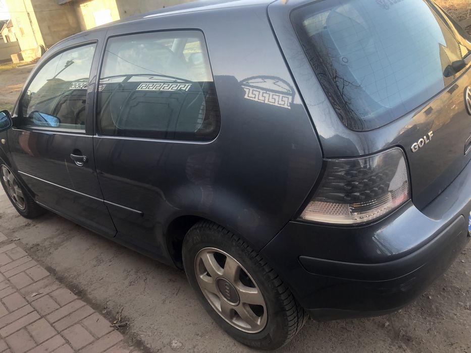 Volkswagen Golf 4 1.4 газ/бенз, кондиционер, мкпп