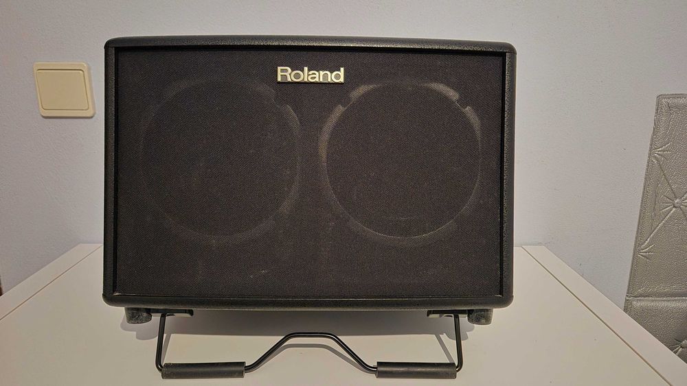 Amplificador Roland AC-60 + Mala de Transporte + Cabo Jack