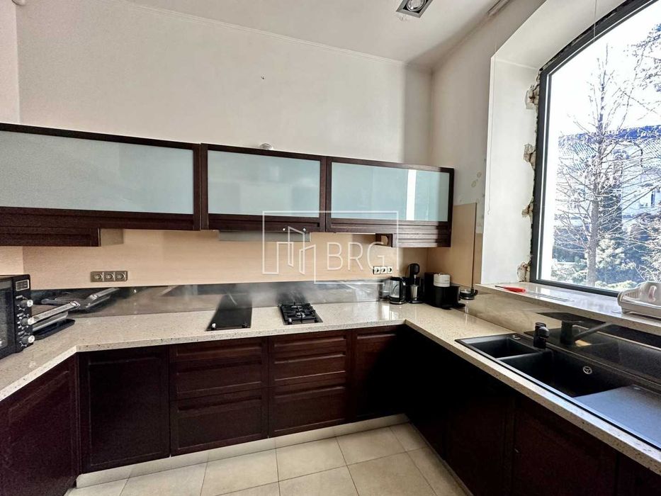 Дом с бассейном КГ Сосновый бор Козин Конча-Заспа без комиссии