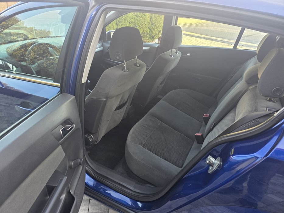 OPEL ASTRA H stan bdb 1.8 benzyna