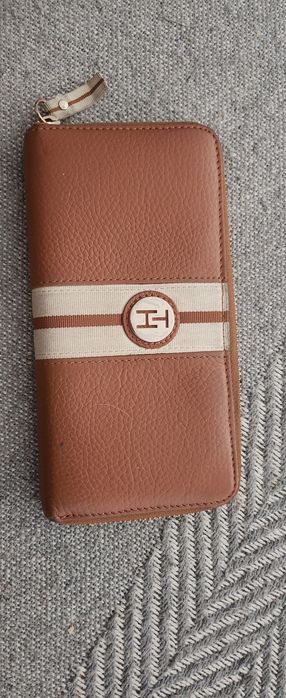 Carteira castanha original