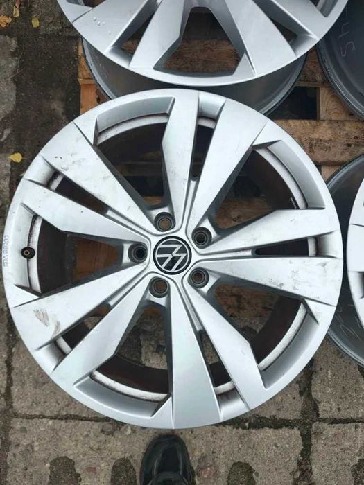 FELGI Aluminiowe Volkswagen Oryginalne R19 5x112 ET45