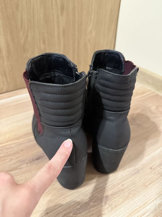 39 buty zimowe na obcasie czarne eleganckie piekne cieple