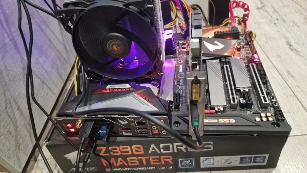 intel 1151 DDR4 i7 9700kf комплект