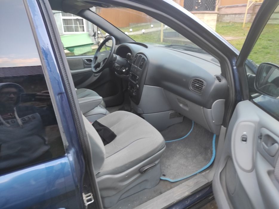 Chrysler Grand Voyager 2.8 CRD