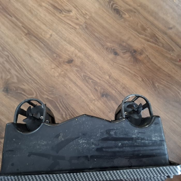 Łódka Zanętowa FLYTEC D13 Carbon 12000 Mah