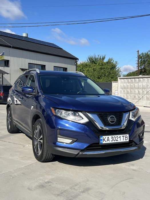 Nissan Rogue SL 2017 рік