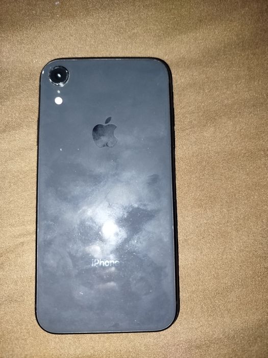 iPhone XR, black