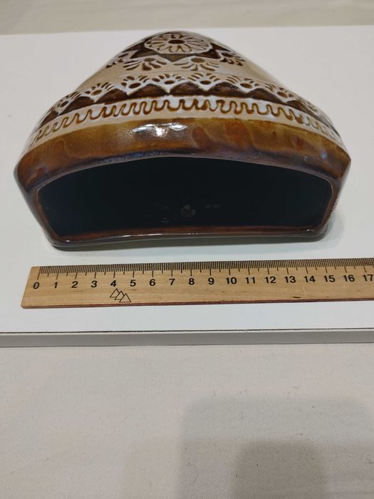 Настінна ваза - Кашпо