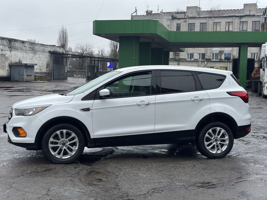 Ford Escape 2019 2,5