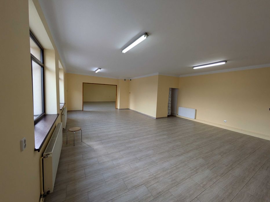 Budynek handlowo-usługowy - Widok 4