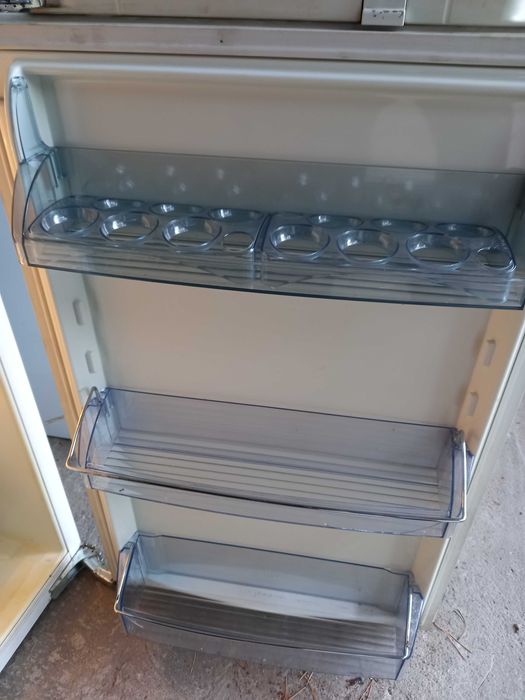 lodówka pod zabudowę