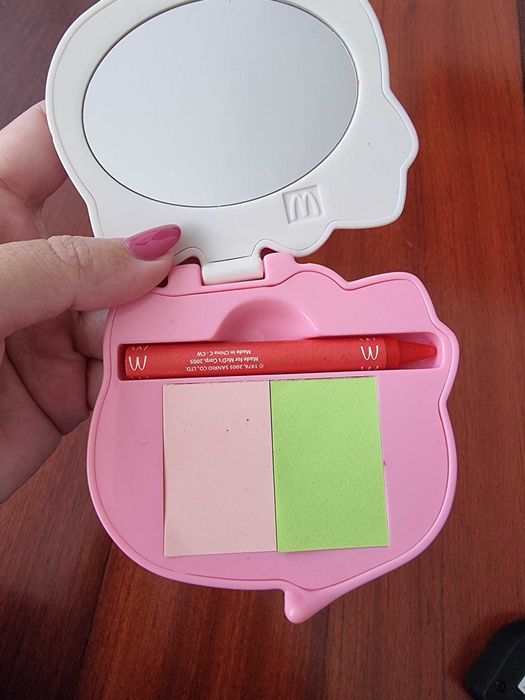 Espelho pequeno Hello Kitty