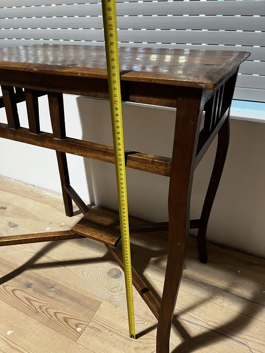 Lindissima Mesa em madeira maciça VITORIANA