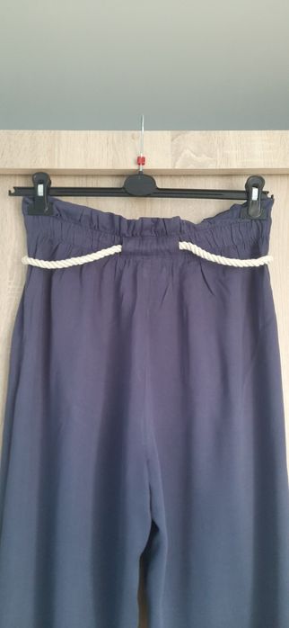 Letnie spodnie damskie rozm 40