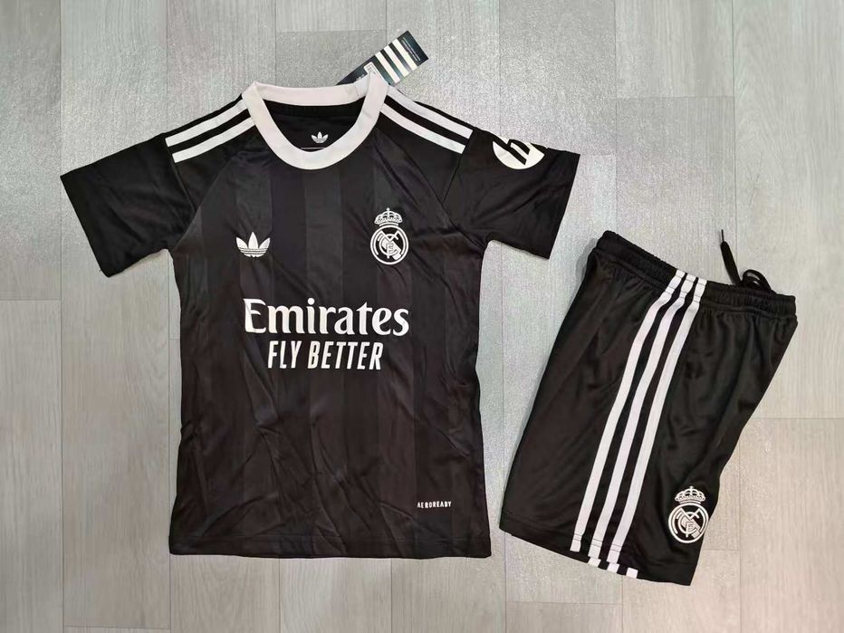 Kits Criança Futebol Novos 2026