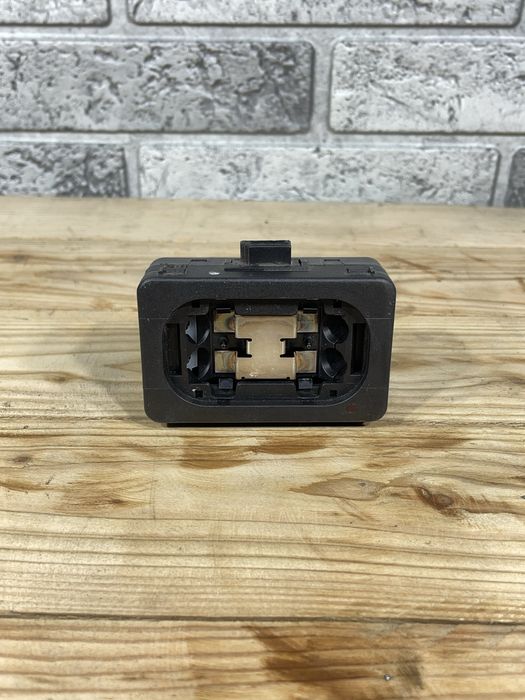 Датчик дощу BMW E38/E39/E46/E53 Код:1102