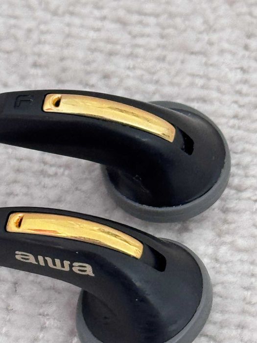 Aiwa - HS -TX596 Walkman - Sterio Radio cassete player