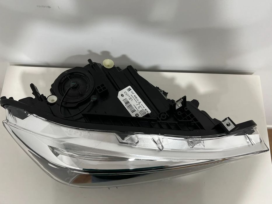 Farol Otica BMW Serie 3 F30/F31 Original Direito Full Led (Black)