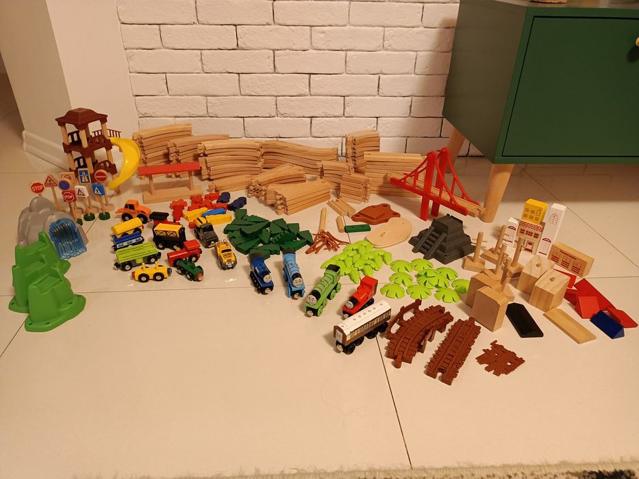 Duży zestaw torów drewnianych