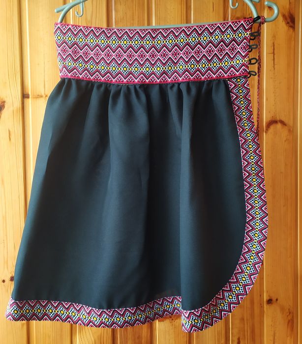 Вишиванка із спідницею