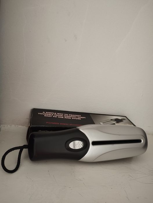 Niszczarka do dokumentów papieru