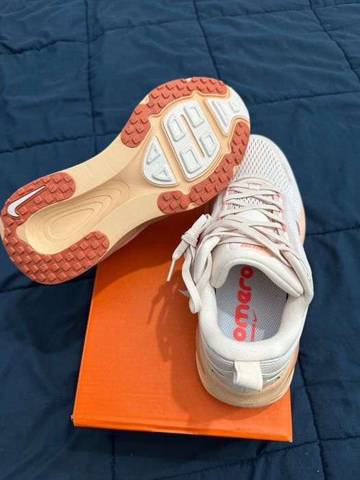 Tenis Nike Vomero
