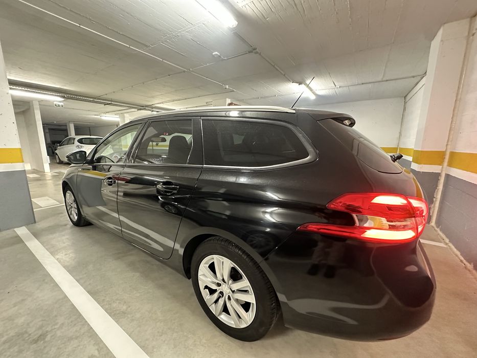 Peugeot 308 SW — fotografia 3