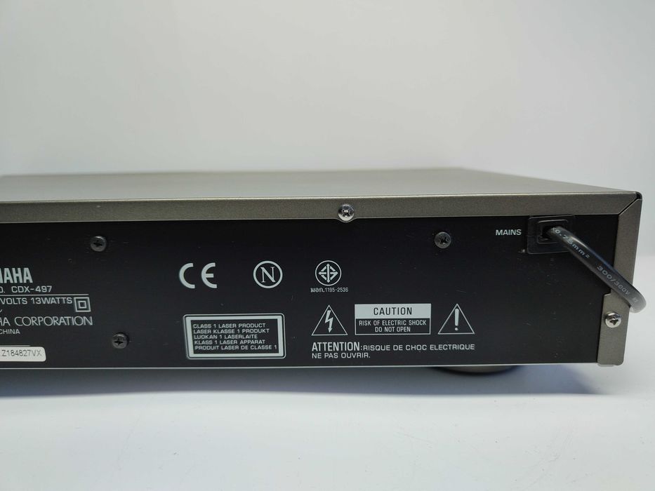 YAMAHA CDX-497 odtwarzacz CD Optical Coaxial