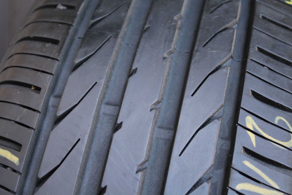 215 50 R18 Toyo Proxes R40