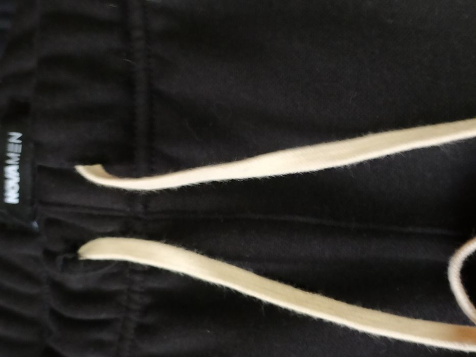 Новый  черный мужской костюм. Качество супер. на флисе