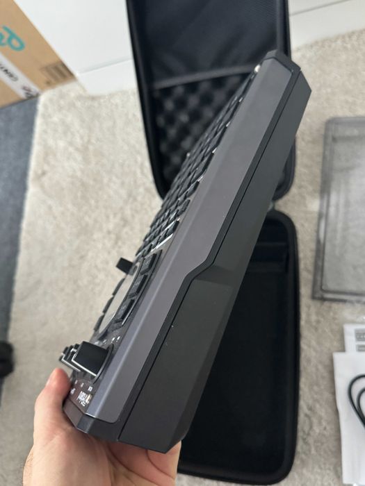 Roland SP404 Mk2