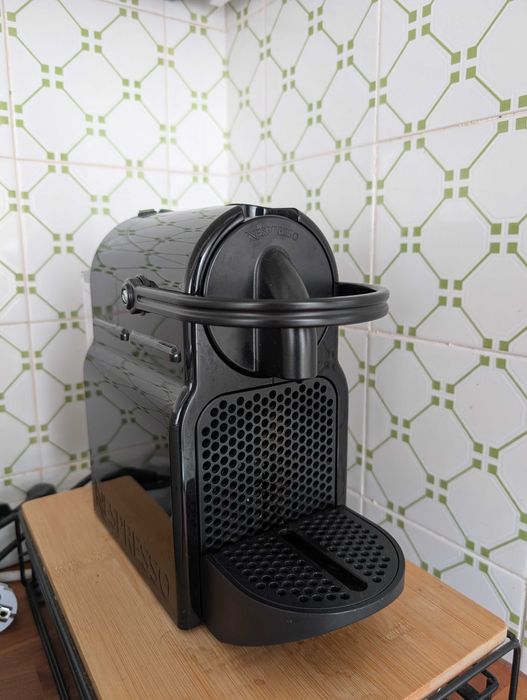 Máquina Delonghi Nespresso Inissia