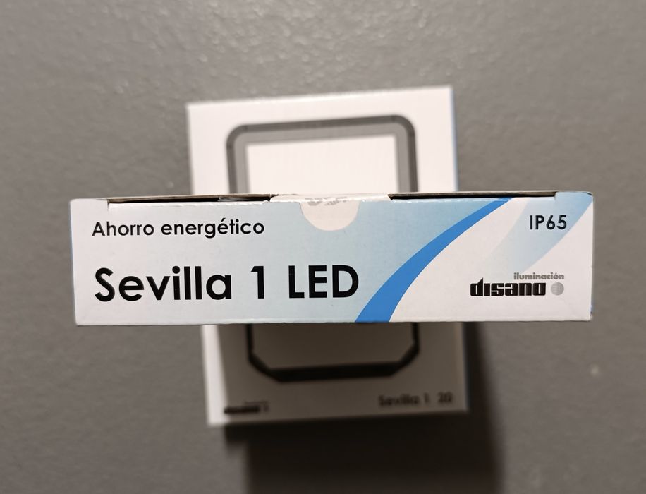 Naświetlacz LED Sevilla 20W nowa lampa halogen