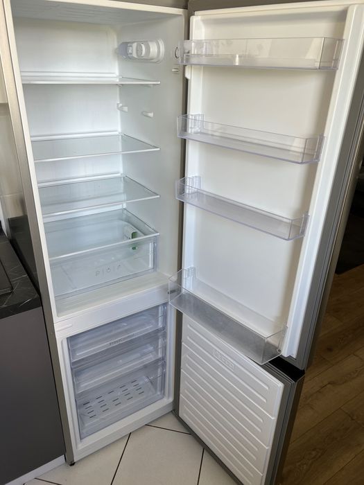 Lodówka Amica 170 cm